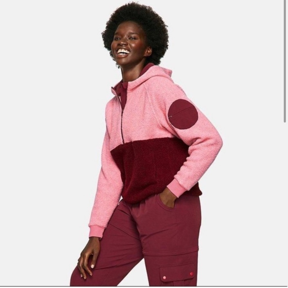 Outdoor Voices MegaFleece Half-Zip Hoodie in Truffle Pink Burgundy, Size Small
